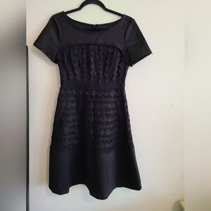 Tracy Reese Classic Black Fit & Flare Lace-Detail Dress. Size 4